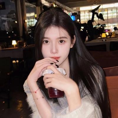 滚女揾老衬